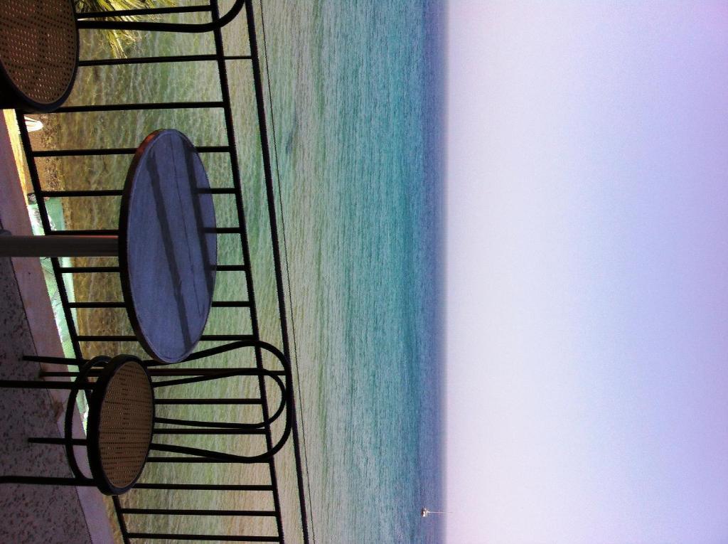 Oasis Hotel Theodoros & Litsa Galaris Agia Marina  部屋 写真