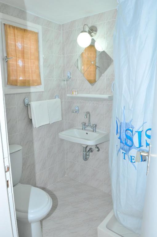 Oasis Hotel Theodoros & Litsa Galaris Agia Marina  エクステリア 写真